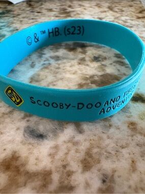 Scooby-Doo and Escapology Teal Silicone Bracelet